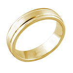 Золотое обручальное кольцо 01О030362